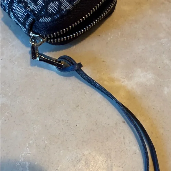 Christian Dior Paris Small Air Pod Case Jewelry Travel Navy Blue Logo - Picture 6 of 8